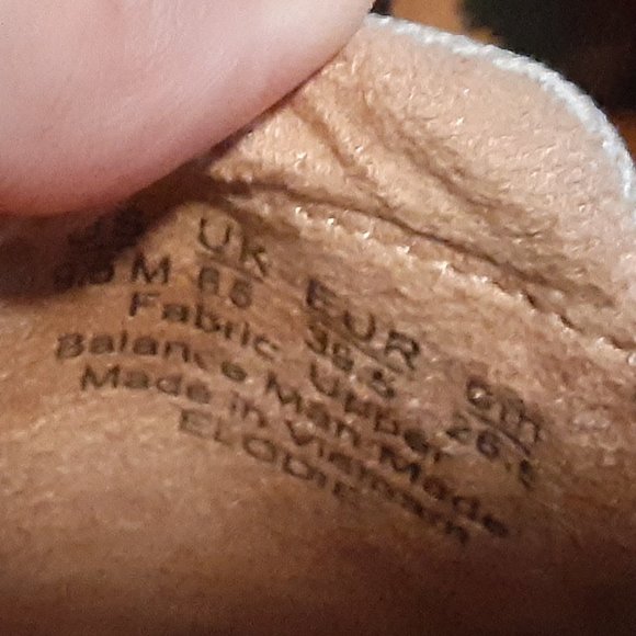 NWOT Abella Elodie True Comfort Slip On Canvas Loafers - Picture 12 of 13